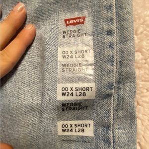 Levi’s wedgie jeans
